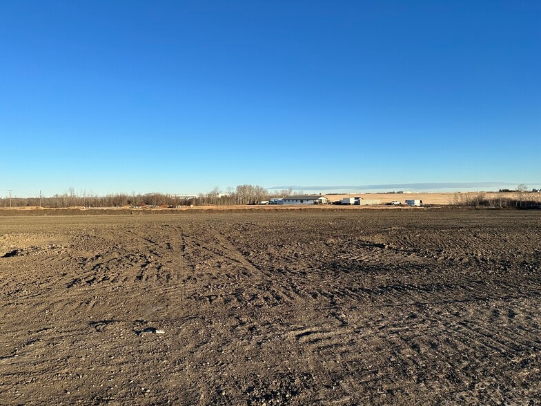 720049 RR63, Grande Prairie, AB for sale - Building Photo - Image 3 of 7