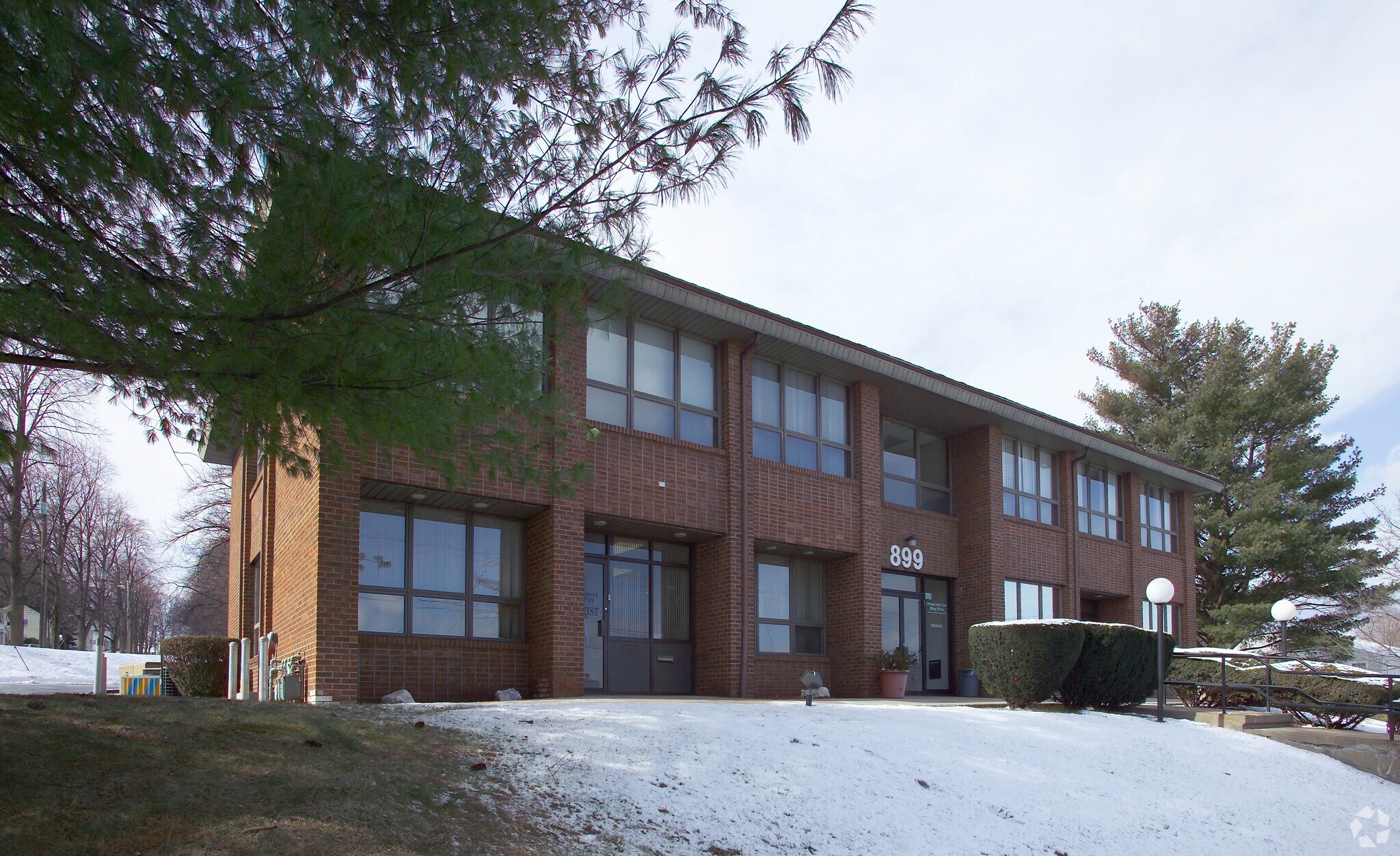 899 Silas Deane Hwy, Wethersfield, CT for sale Building Photo- Image 1 of 1