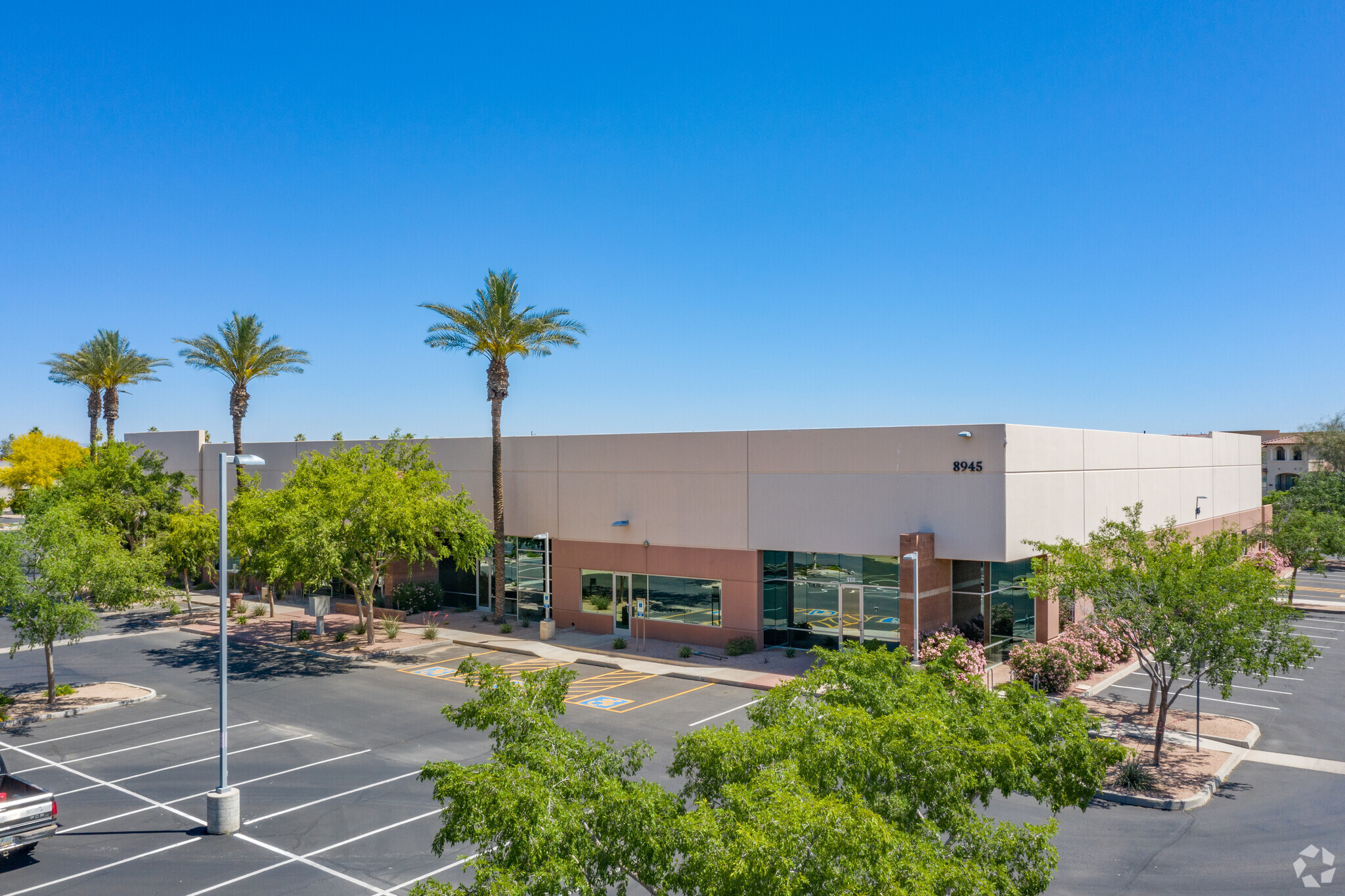 8945 S Harl Ave, Tempe, AZ 85284 - Agave Business Center | LoopNet