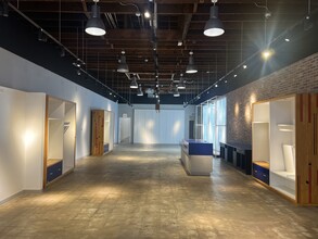 1520 N Milwaukee Ave, Chicago, IL for lease Interior Photo- Image 2 of 2