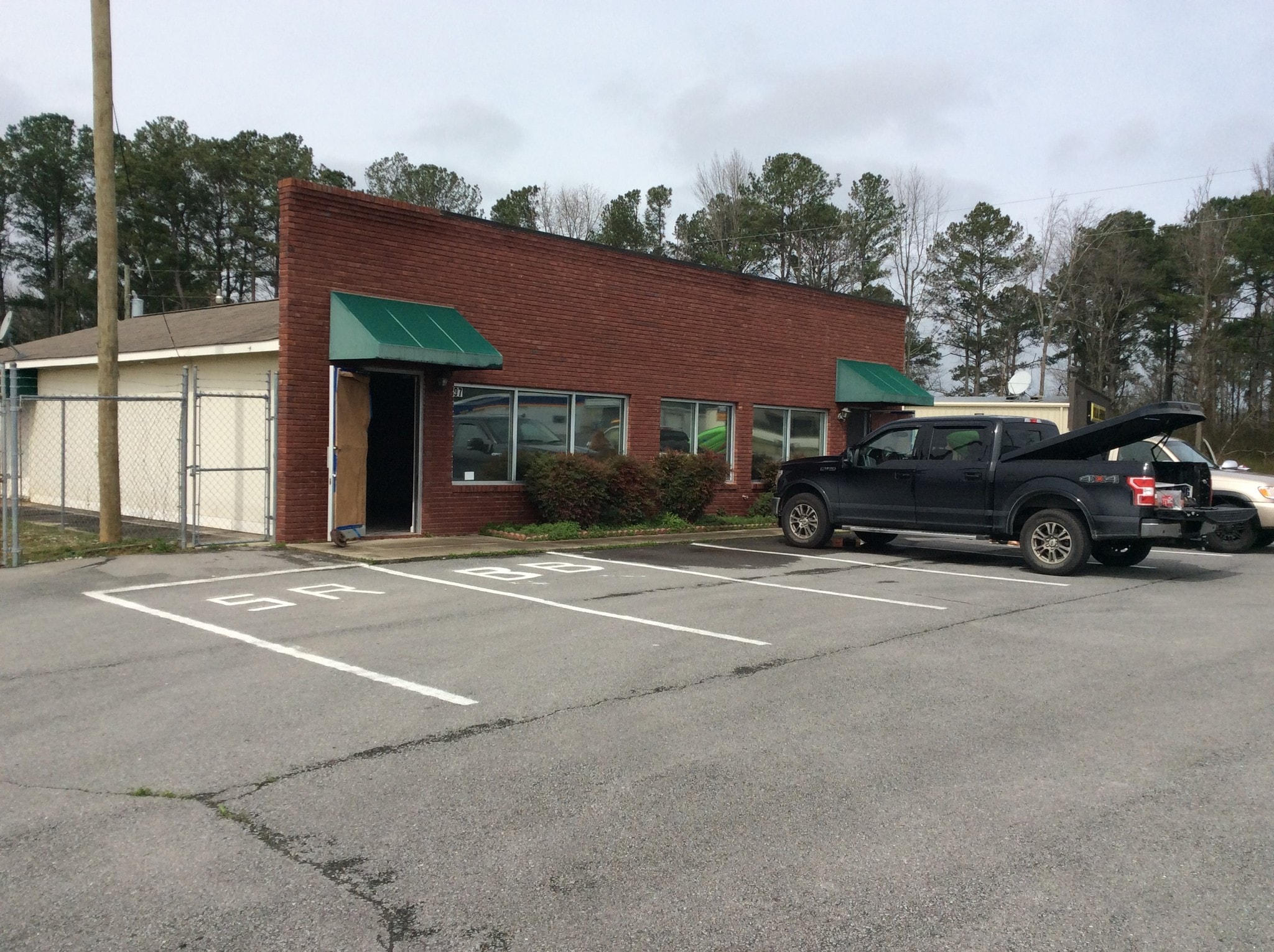 97 Eva Rd NE, Cullman, AL for sale Primary Photo- Image 1 of 1