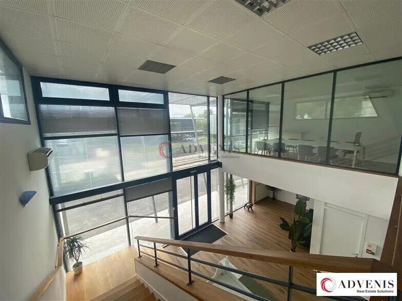 Office in Bruges for lease - Lobby - Image 1 of 12