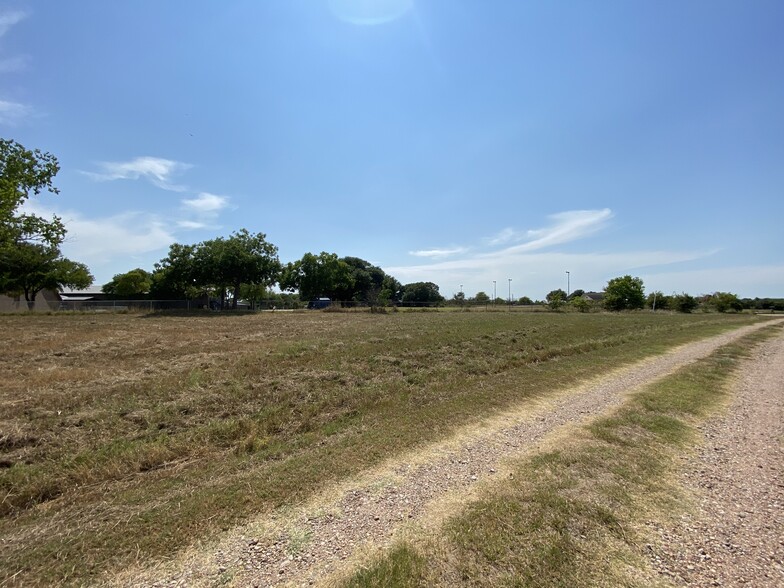 Shepard Street, Brenham, TX for sale - Building Photo - Image 2 of 14