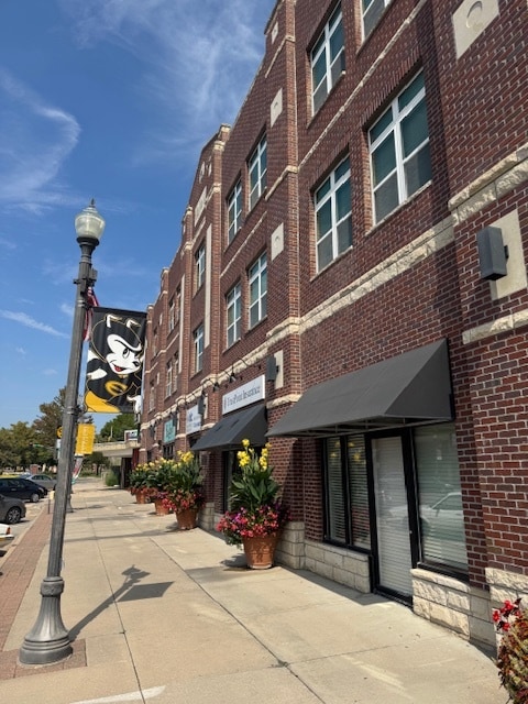 1114 Commercial St, Emporia, KS for lease Interior Photo- Image 1 of 16