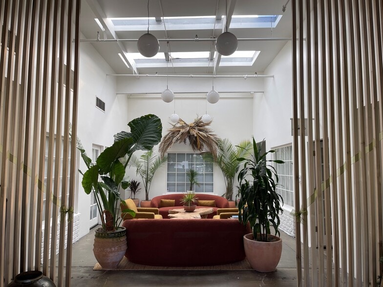 765 Baker St, Costa Mesa, CA for lease - Building Photo - Image 3 of 5