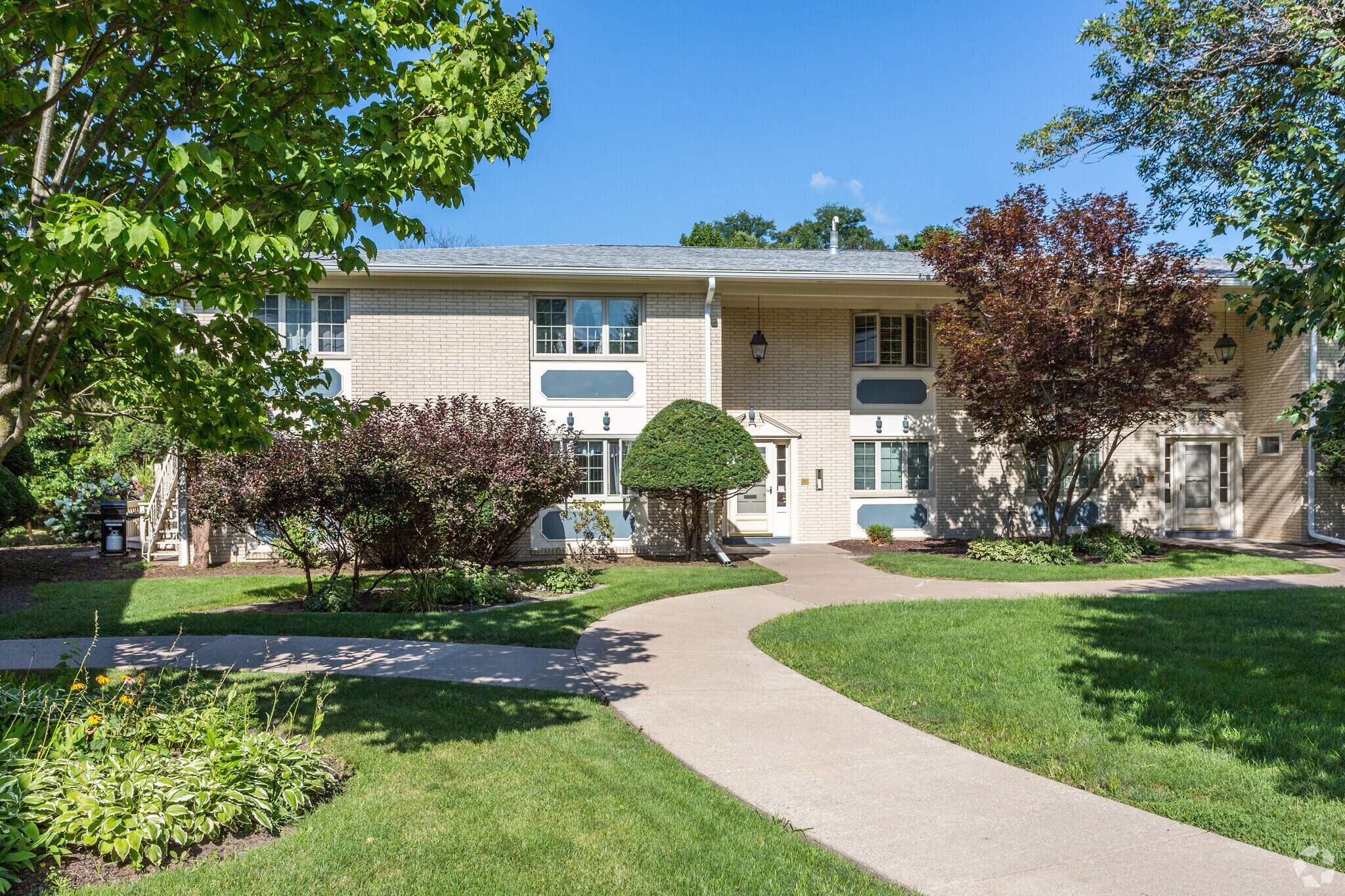 1718 9th Ave, Moline, IL for sale Building Photo- Image 1 of 13