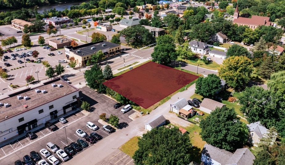 220-224 2nd Ave S, Sauk Rapids, MN for sale - Building Photo - Image 2 of 5