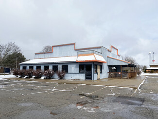 More details for 172 E Edgewood Blvd, Lansing, MI - Retail for Lease