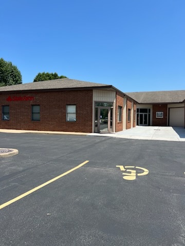 618 Cepi Dr, Chesterfield, MO for lease - Building Photo - Image 2 of 6