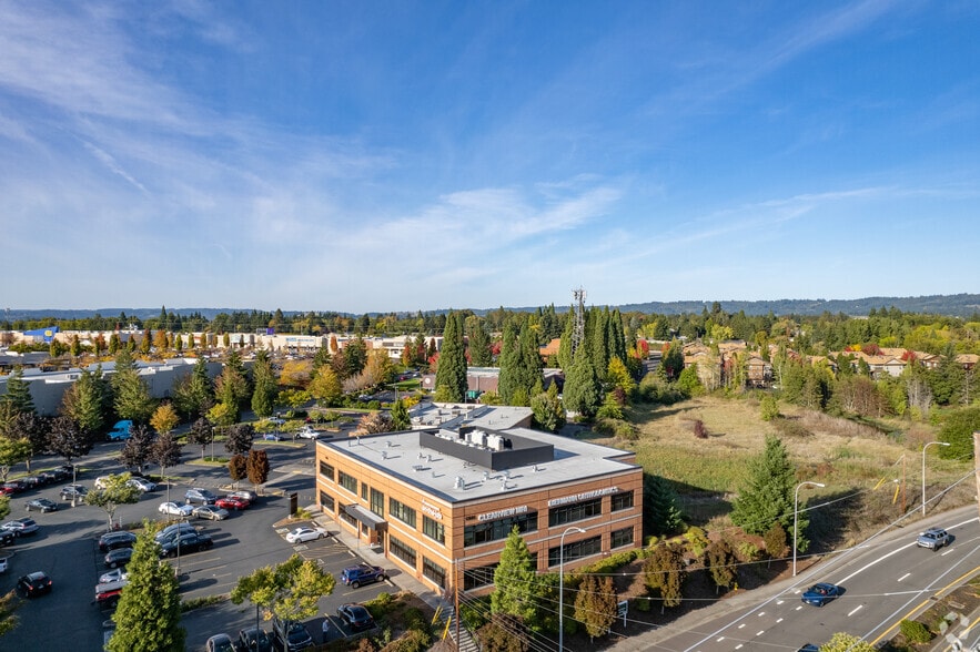 17885 NW Evergreen Pky, Beaverton, OR for lease - Aerial - Image 2 of 4