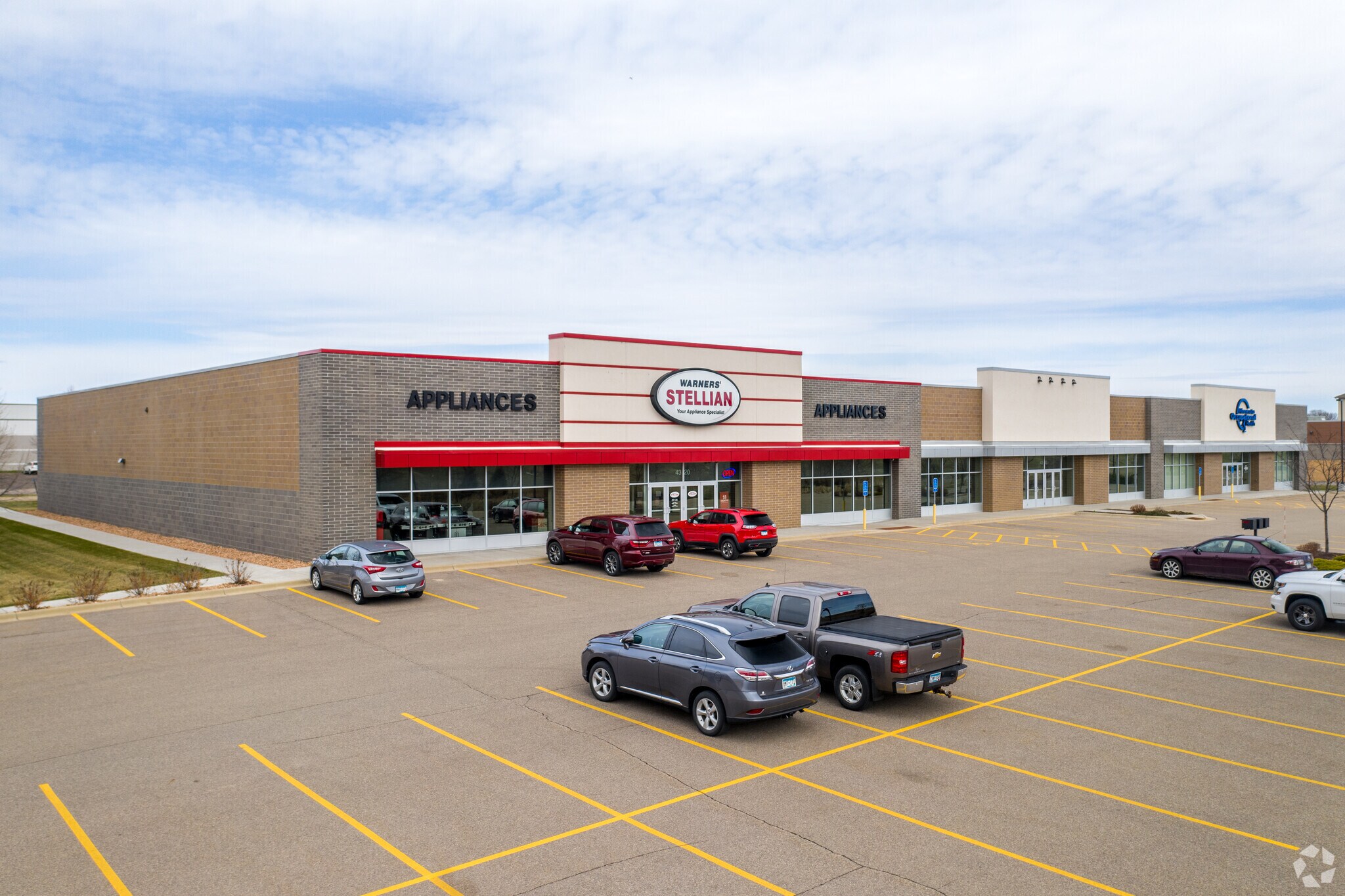 4320-4360 12th Ave E, Shakopee, MN for sale Building Photo- Image 1 of 1