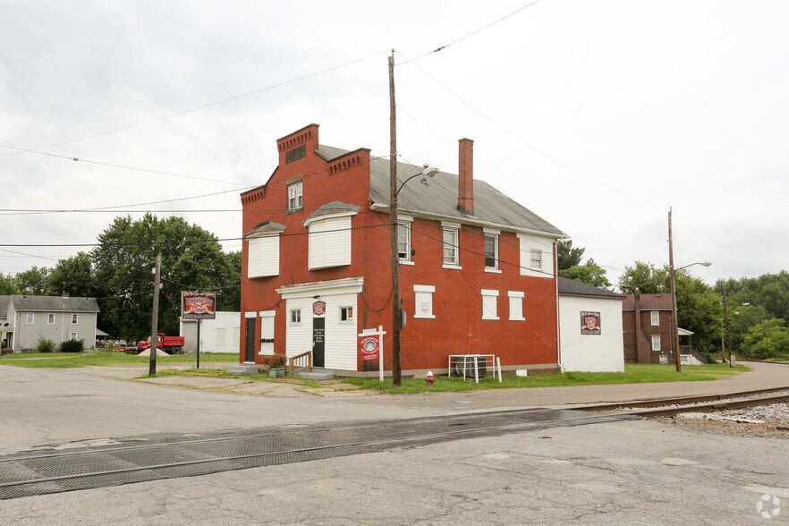 300 Pratt St, Niles, OH 44446