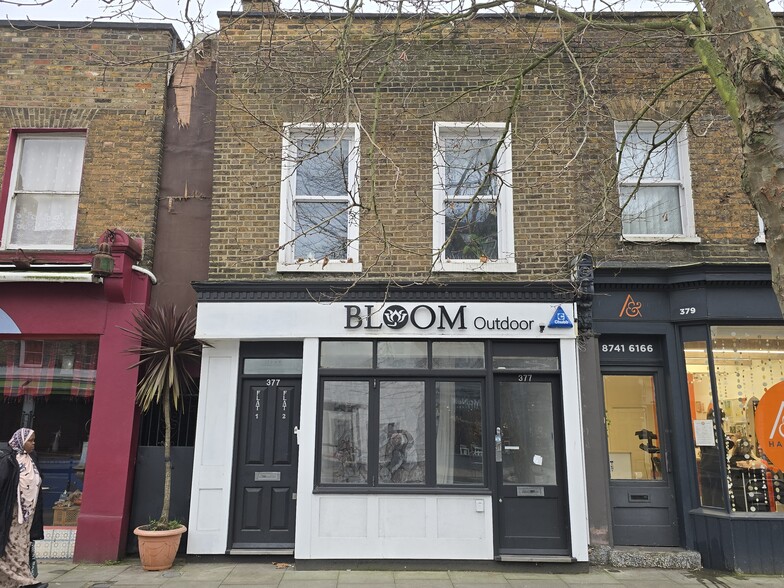 377 King St, London for lease - Building Photo - Image 1 of 4