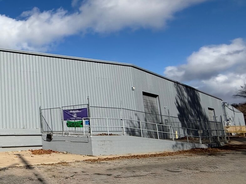 26 Glendale Ave, Asheville, NC for lease - Building Photo - Image 2 of 8