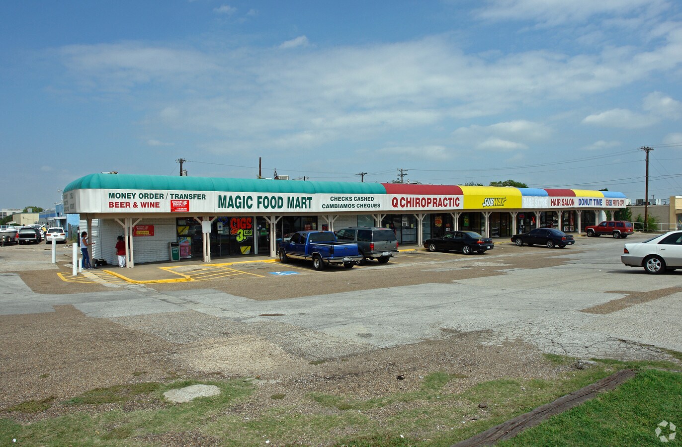 32293249 Forest Ln, Garland, TX 75042