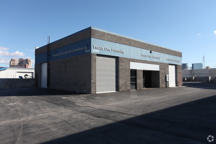 3440 Polaris Ave, Las Vegas, NV for sale - Building Photo - Image 2 of 6