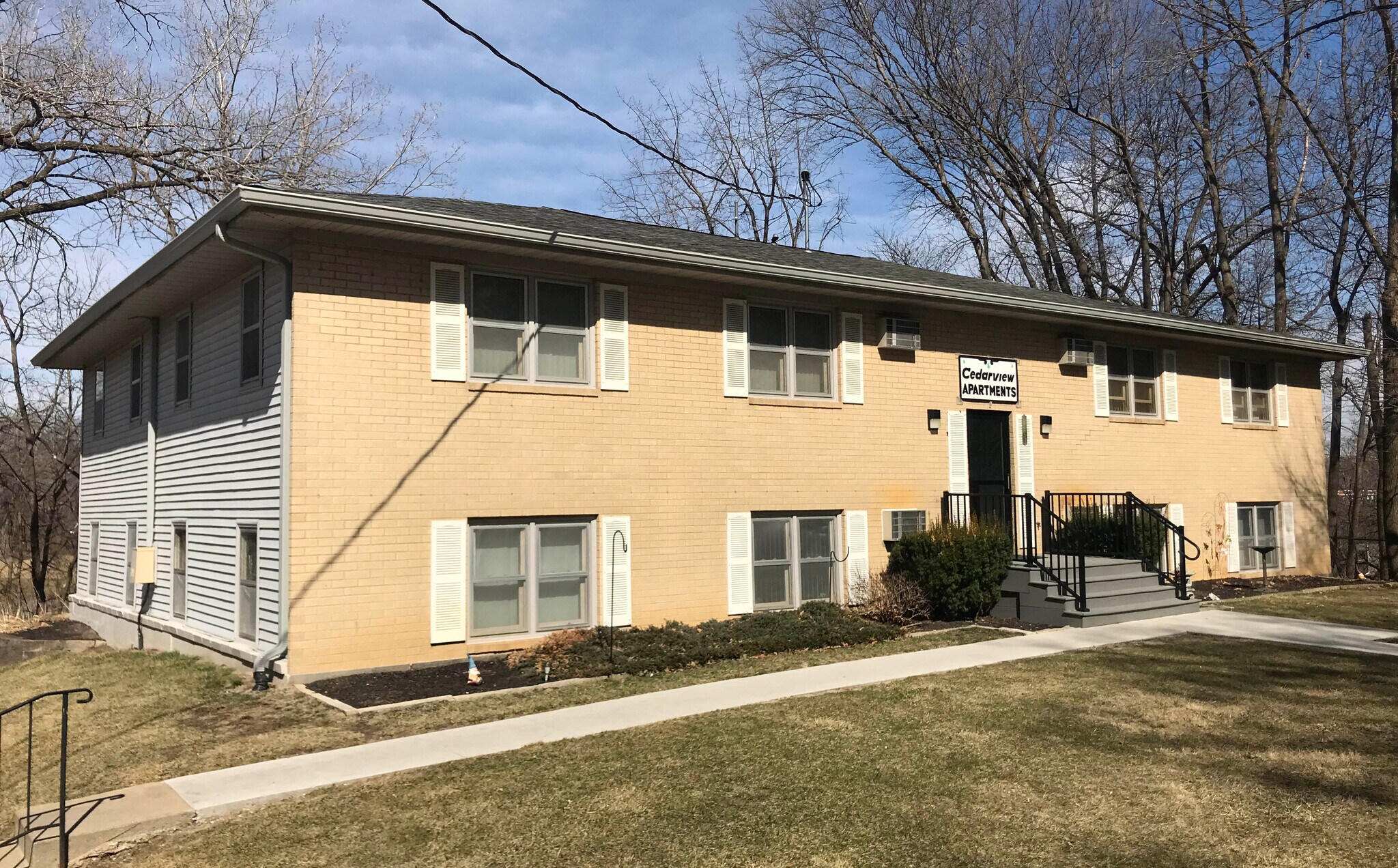 2525 Lincoln Ave, Des Moines, IA 50310