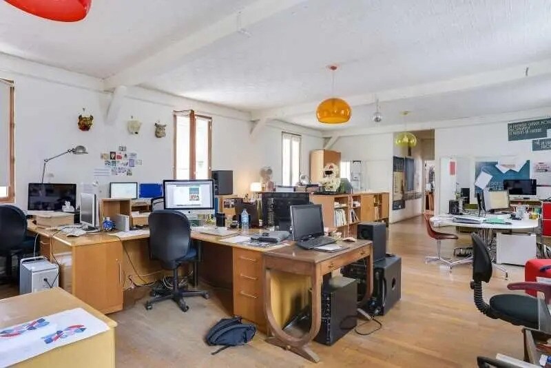 Office in Paris for sale - Interior Photo - Image 2 of 11