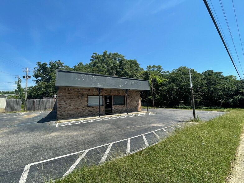 3900 Cottage Hill Rd, Mobile, AL for sale - Building Photo - Image 1 of 1