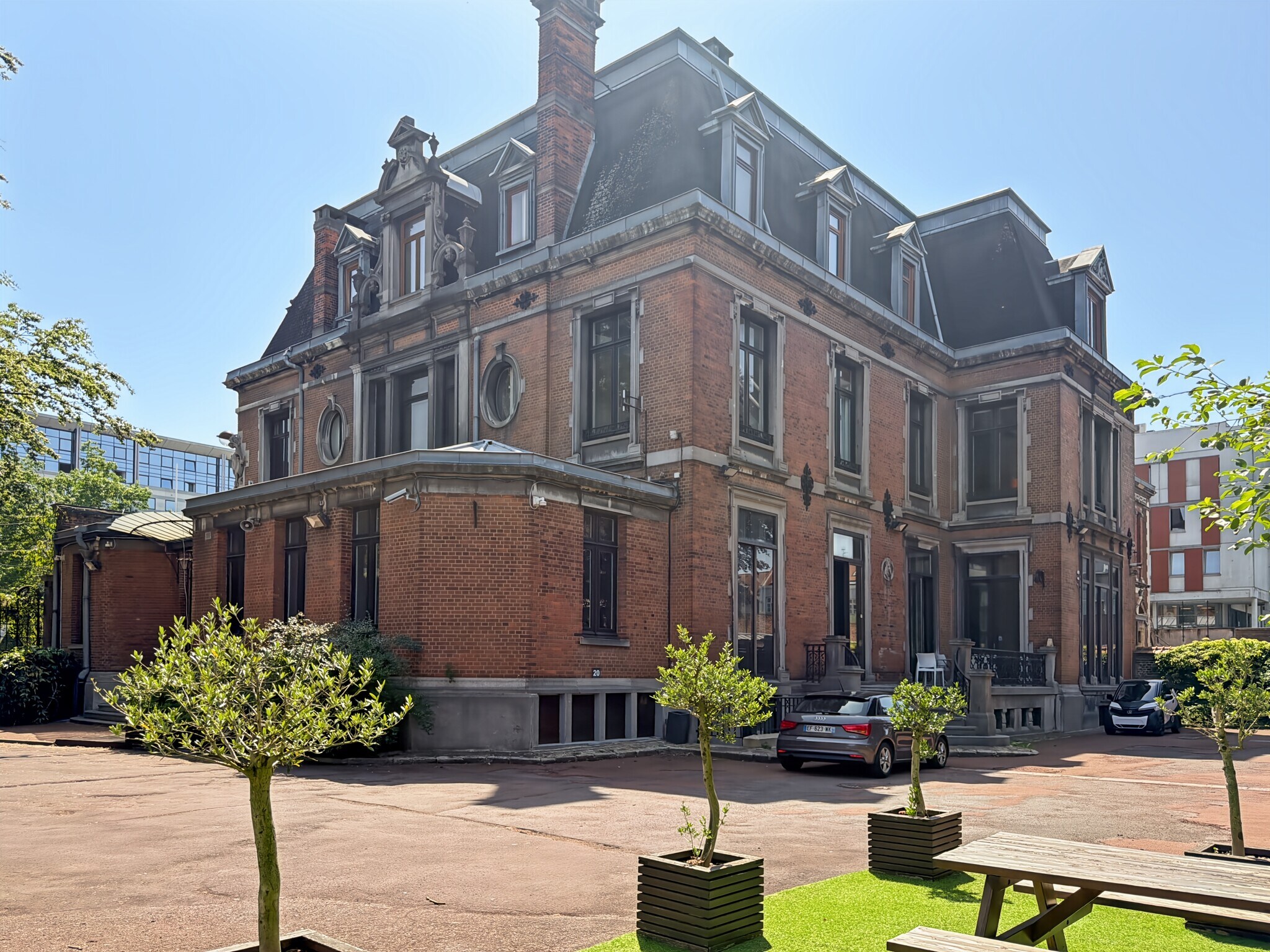 23 Boulevard Du Général Leclerc, Roubaix for lease Building Photo- Image 1 of 3