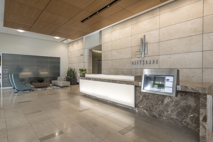 1 E Washington St, Phoenix, AZ for lease - Lobby - Image 3 of 25