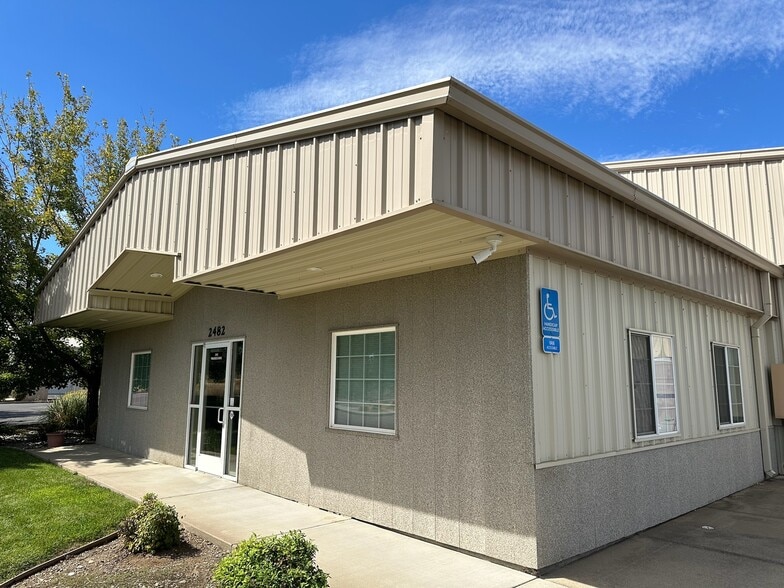 2482 Progress Dr, Redding, CA for sale - Building Photo - Image 2 of 51