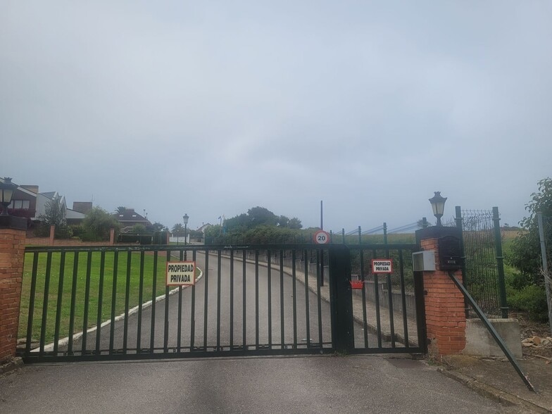 Urbanización la Corona, 5, Gozón, Asturias for sale - Building Photo - Image 2 of 34