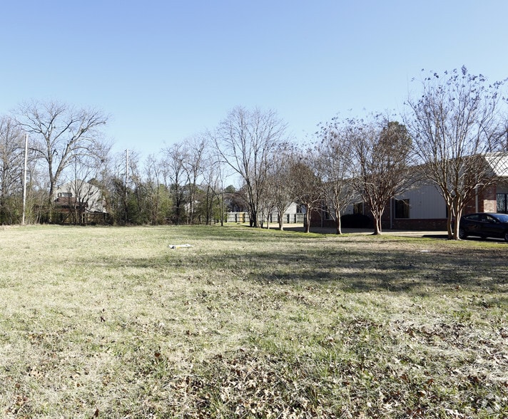 354 Distribution Pky, Collierville, TN for sale - Building Photo - Image 2 of 2