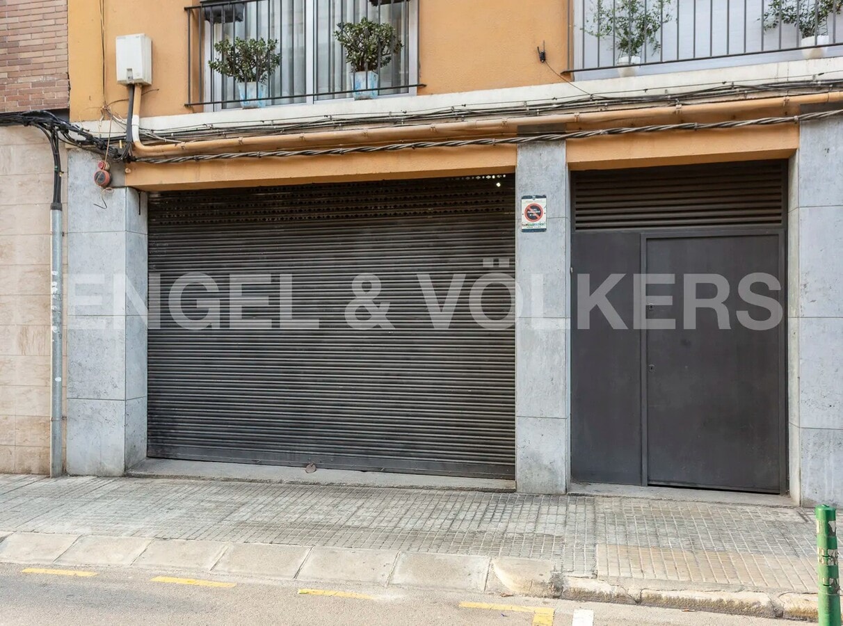 Carrer Josep Campreciós, 38, Esplugues de Llobregat, BAR 08950 - Unit 01 -  - Interior Photo - Image 1 of 2