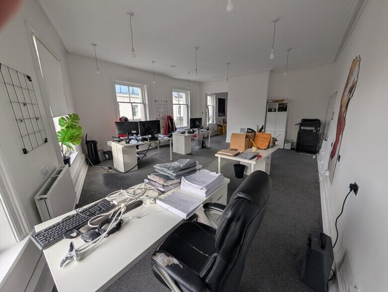 1-3B Park St, Lytham St. Annes for lease - Interior Photo - Image 1 of 7