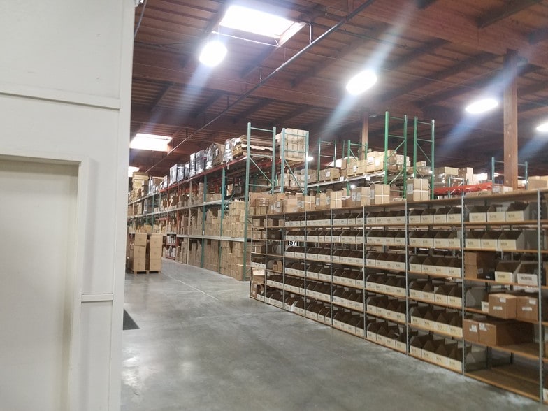 8805-8815 S 190th St, Kent, WA for lease - Interior Photo - Image 3 of 39