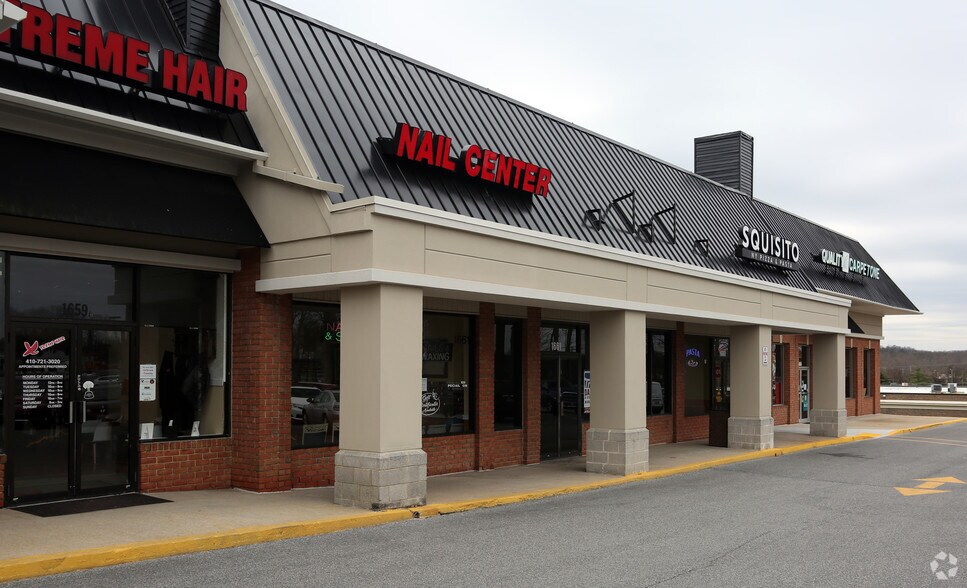 16591665 Crofton Ctr, Crofton, MD, 21114 Retail Space For Lease
