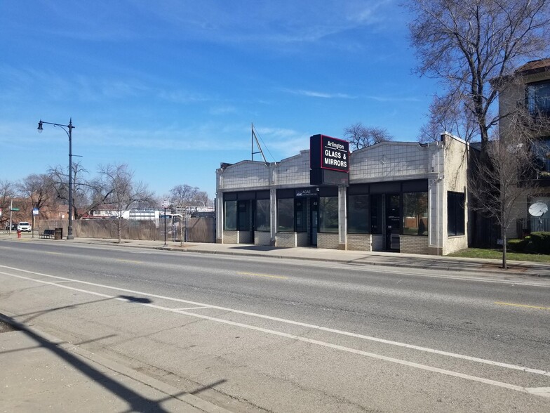 4547-4551 N Milwaukee Ave, Chicago, IL for lease - Primary Photo - Image 1 of 17