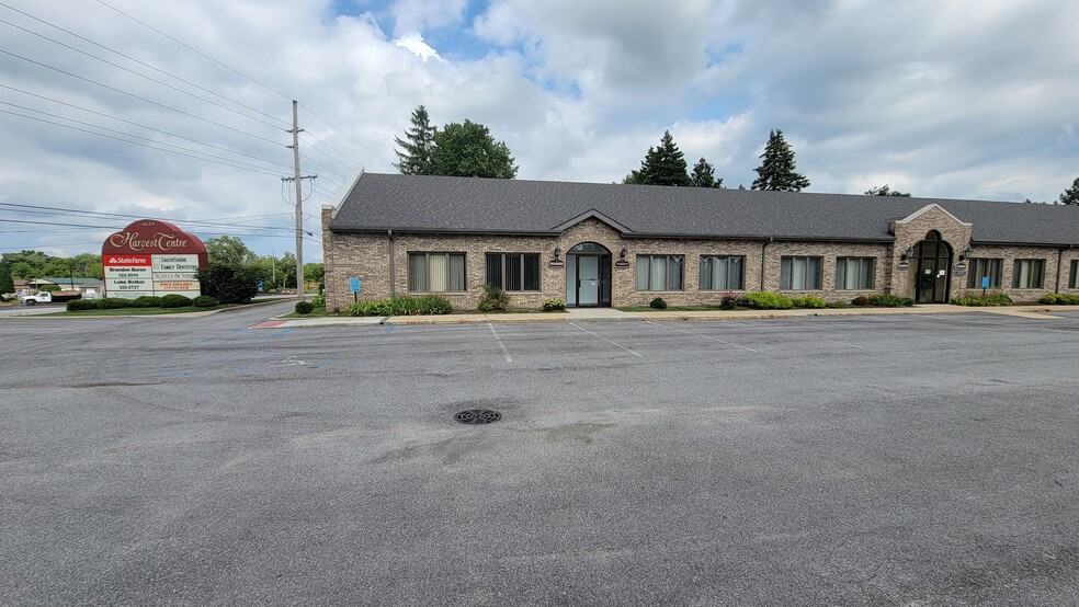 6629 W Lincoln Hwy, Crown Point, IN for sale - Building Photo - Image 1 of 17