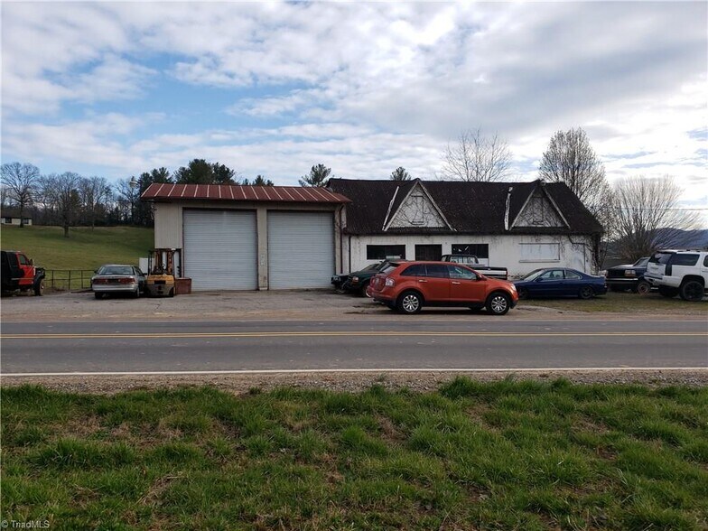 10675 W NC Highway 268, Ferguson, NC for sale - Building Photo - Image 1 of 1