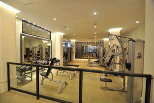 215 Water St, Brooklyn NY - Storefront Property