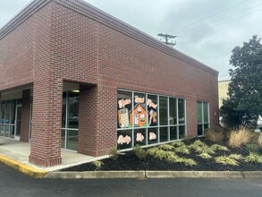4620 Old Broadway St, Knoxville, TN for lease Building Photo- Image 2 of 5