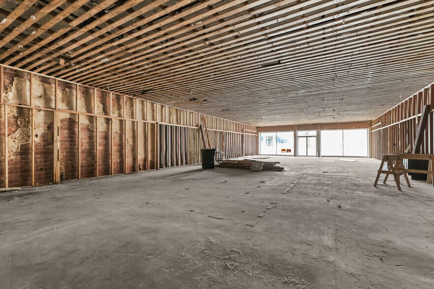 322-326 Avenue C, Killeen, TX for lease - Building Photo - Image 2 of 3