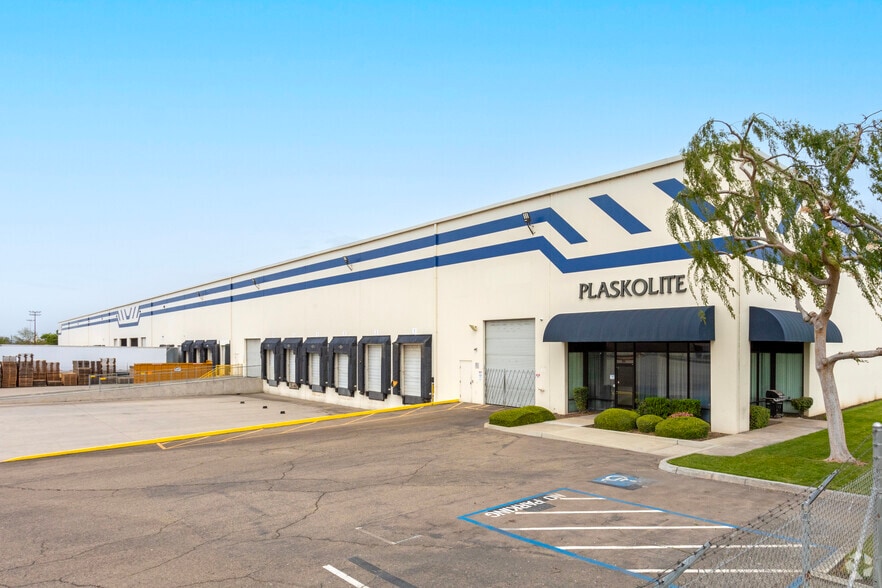 3555 S Willow Ave, Fresno, CA for sale - Primary Photo - Image 1 of 1