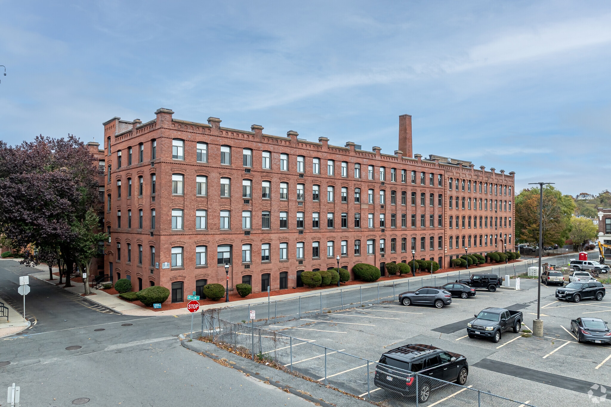 45 Willow St, Springfield, MA for sale Primary Photo- Image 1 of 1