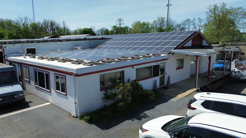 1278 Loop Rd, Lancaster, PA for lease - Building Photo - Image 2 of 22