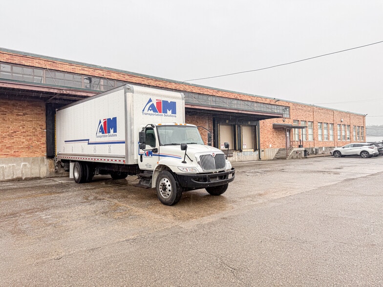 1 Sexton Rd, McKees Rocks, PA for sale - Building Photo - Image 3 of 16