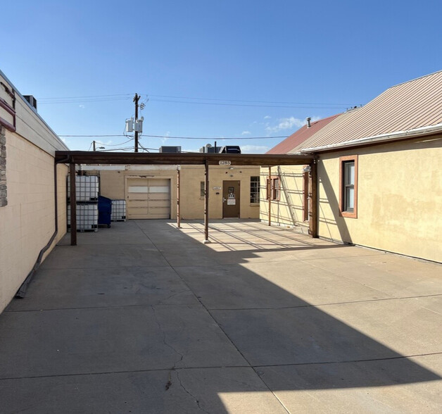 1277 S Bannock St, Denver, CO for lease - Building Photo - Image 2 of 6