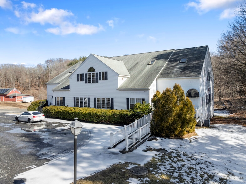 128 Litchfield Rd, New Milford, CT for sale - Building Photo - Image 3 of 65