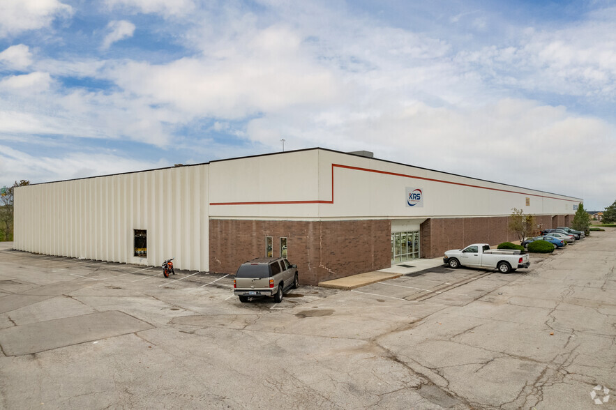 14701-14851 W 101st Ter, Lenexa, KS for sale - Primary Photo - Image 1 of 1