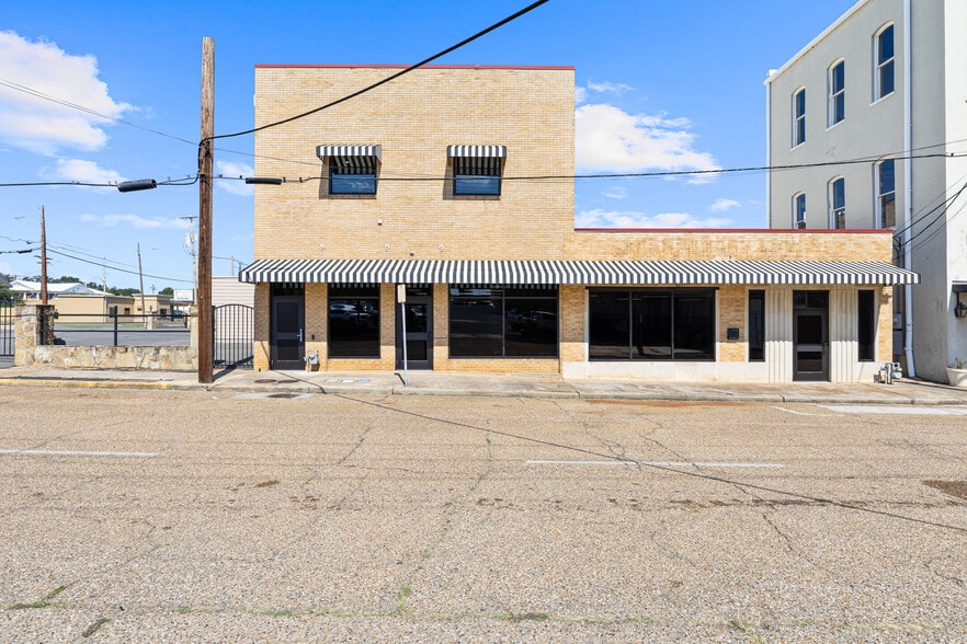 107 W Rusk St, Marshall, TX for sale - Building Photo - Image 2 of 33