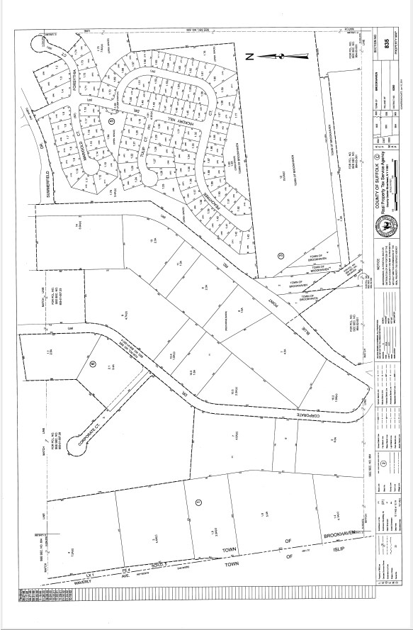 750 Blue Point Rd, Holtsville, NY 11742