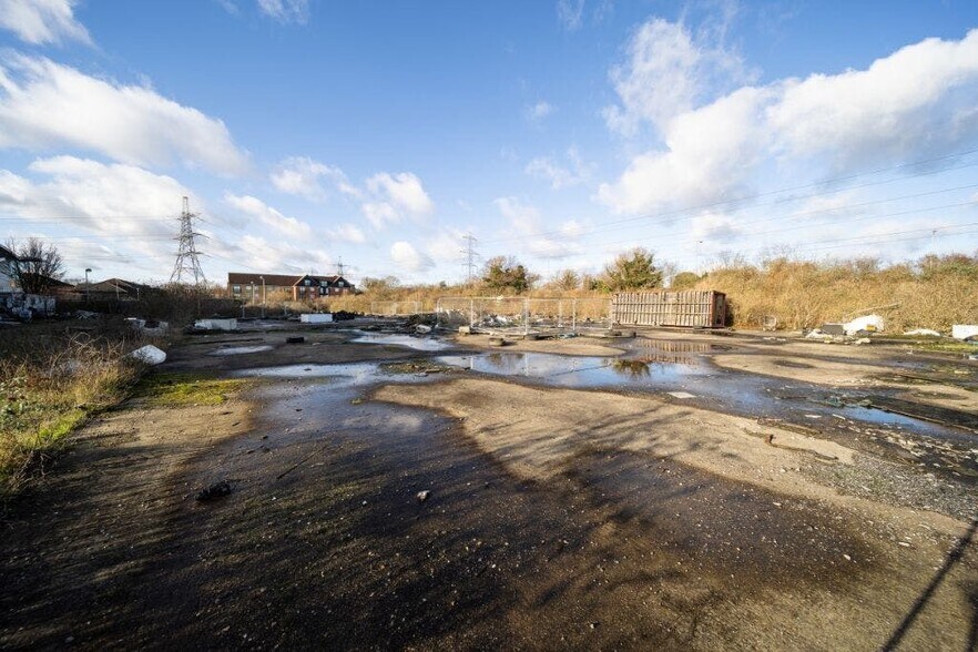Howard Rd, Grays for sale - Building Photo - Image 3 of 13