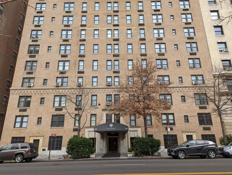 45 W 81st St, New York, NY for lease - Building Photo - Image 1 of 1