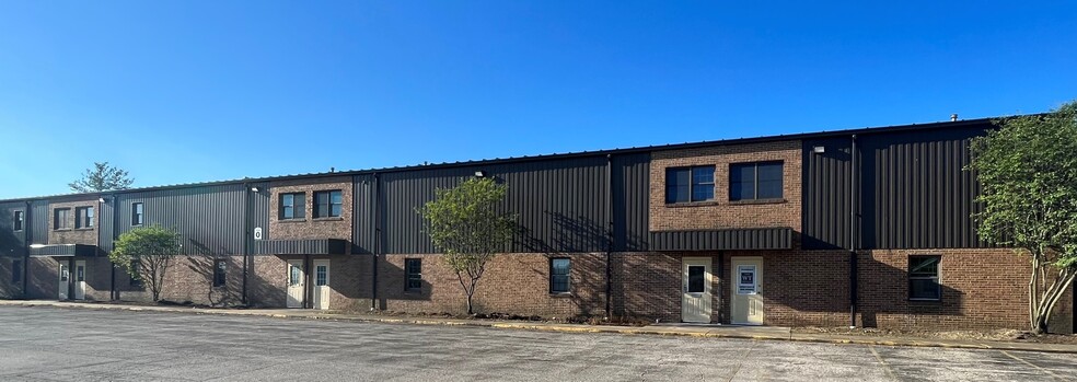 12375 Kinsman Rd, Newbury, OH for lease - Building Photo - Image 3 of 11